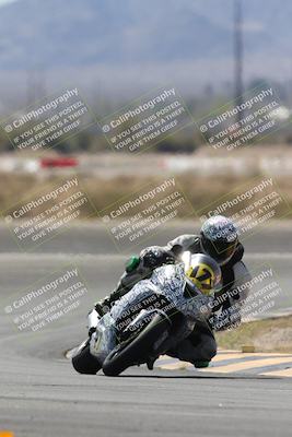 media/Apr-19-2025-CVMA (Sat) [[586b59ad56]]/Race 10-Amateur Supersport Middleweight/